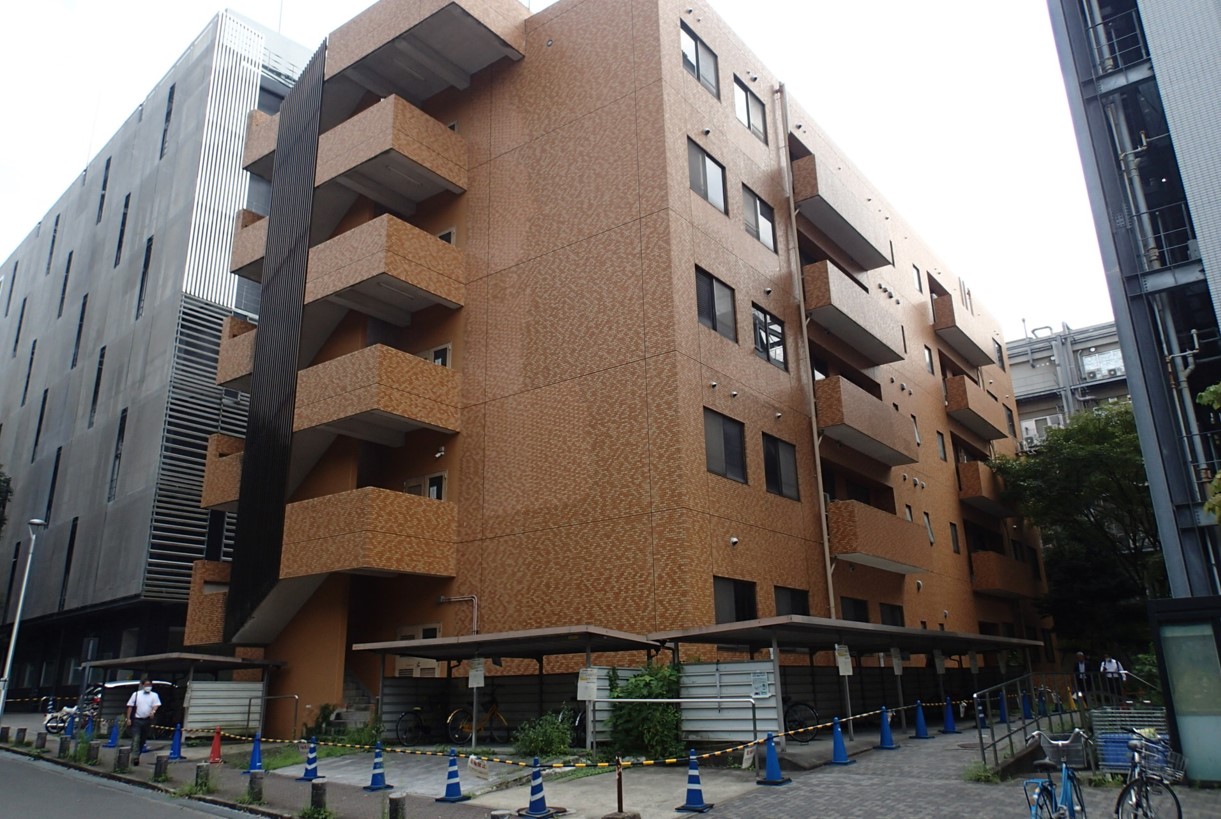 名古屋大学理学部G館施工前ノンネットガードＵ