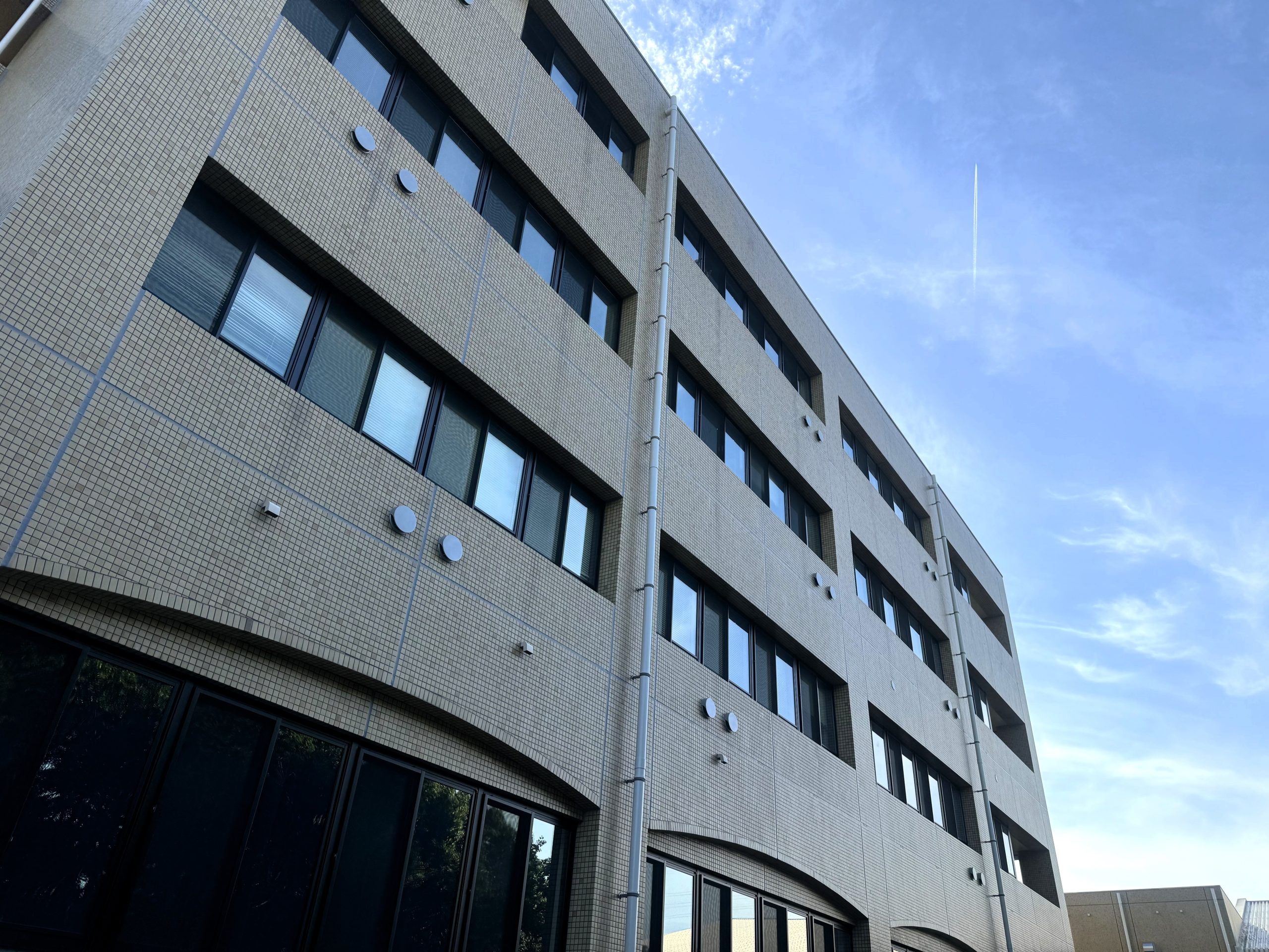 徳島県鳴門市学校施設外壁改修工事施工後